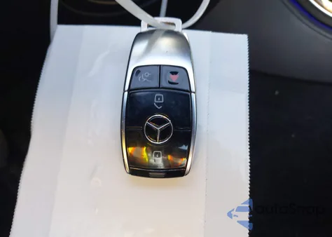 2019 Mercedes-Benz E 300 from USA, damaged, VIN WDDZF4JB9KA526787